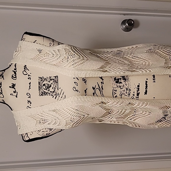 Jolie & Joy boho knitted long vest NWT - Picture 2 of 9